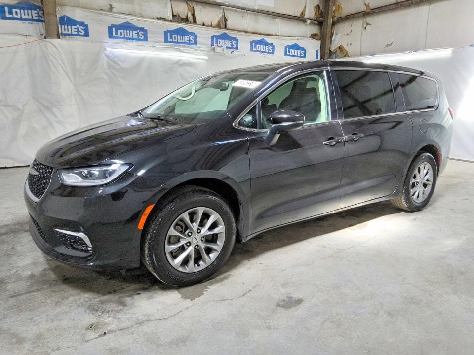 2023 CHRYSLER PACIFICA TOURING L - 1