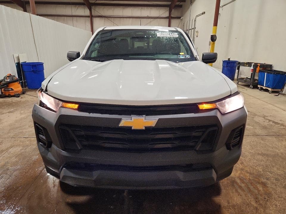 2025 CHEVROLET COLORADO 5