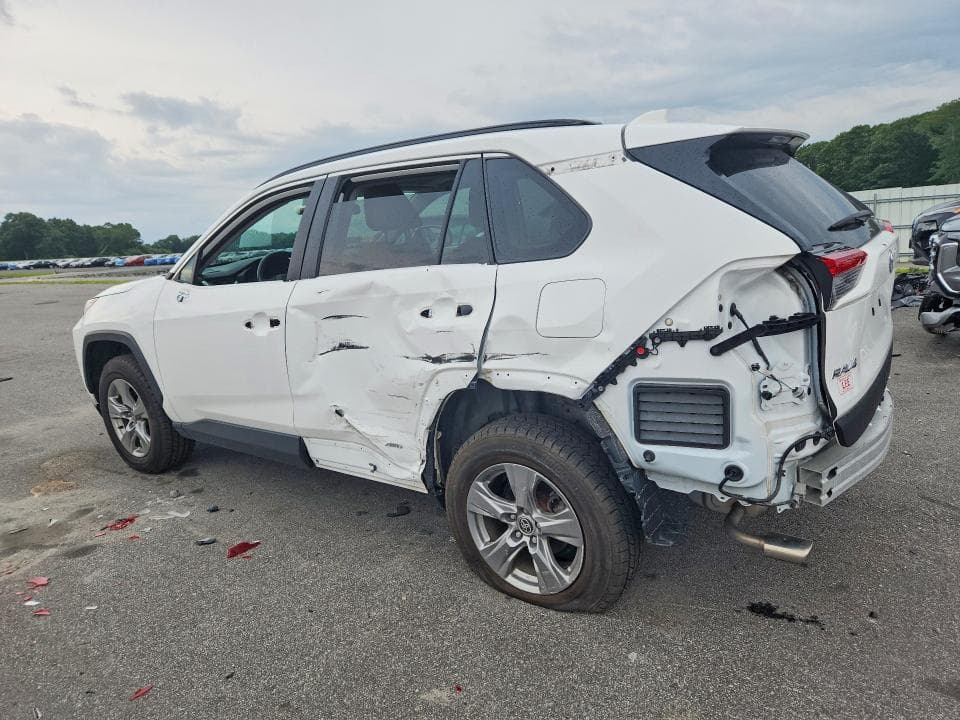 2024 TOYOTA RAV4 HYBRID XLE 2