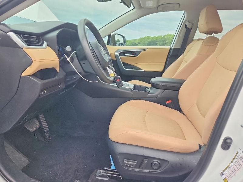 2024 TOYOTA RAV4 HYBRID XLE 7