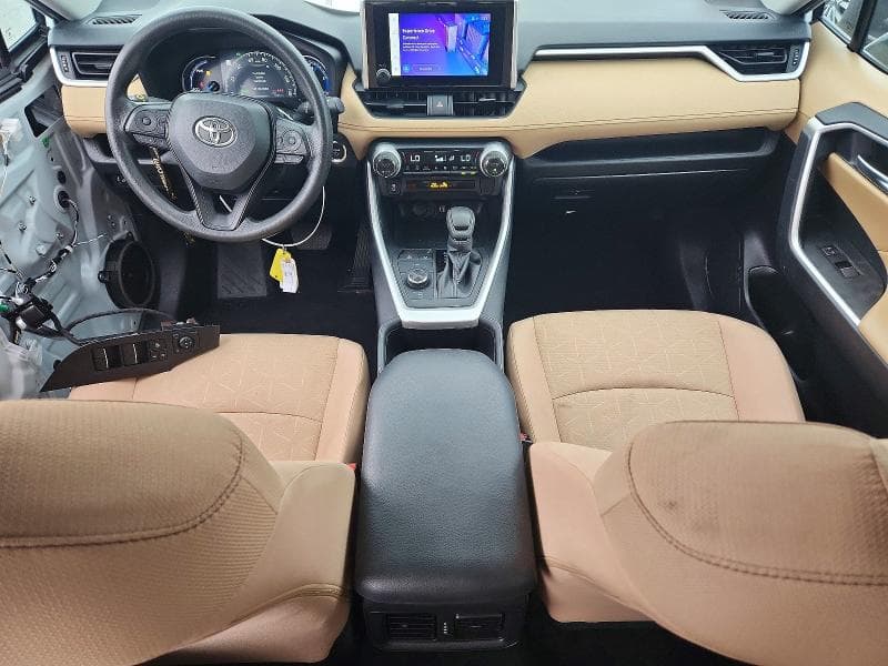 2024 TOYOTA RAV4 HYBRID XLE 8
