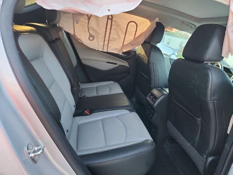 2018 CHEVROLET EQUINOX PREMIER 11