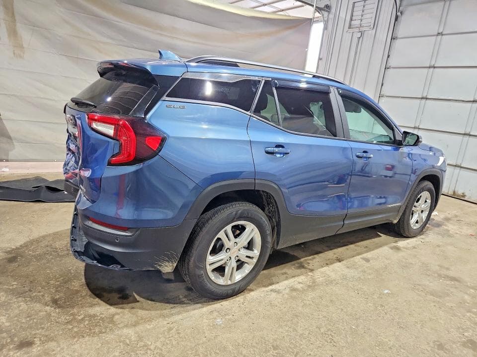 2024 GMC TERRAIN SLE 3