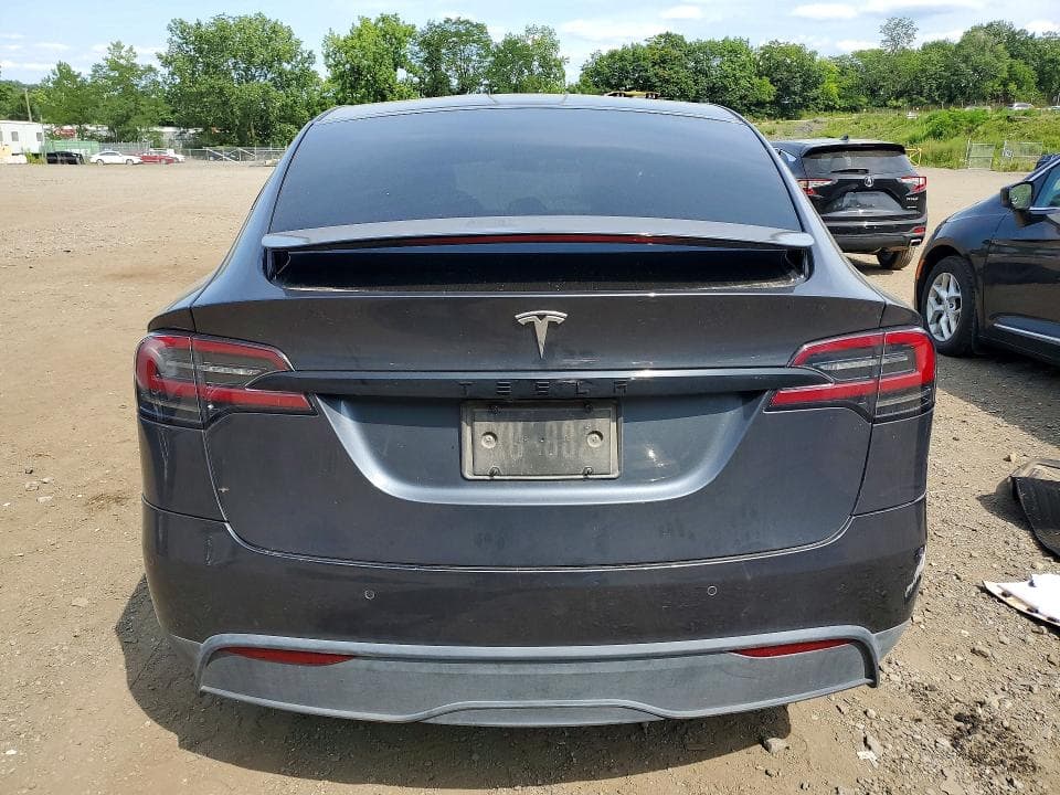 2022 TESLA MODEL X 6