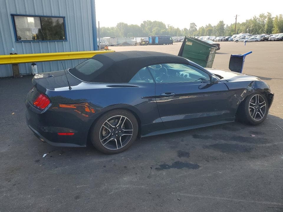 2021 FORD MUSTANG 3