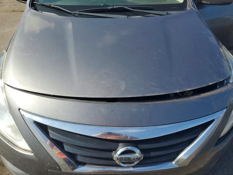 2017 NISSAN VERSA 1.6 SV 11