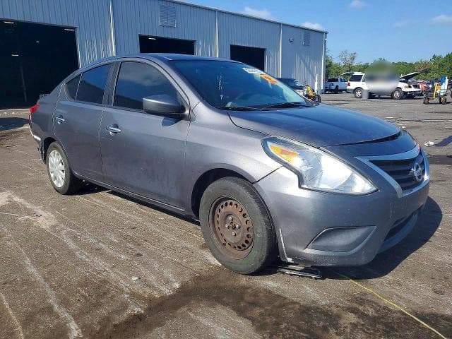 2017 NISSAN VERSA 1.6 SV 4
