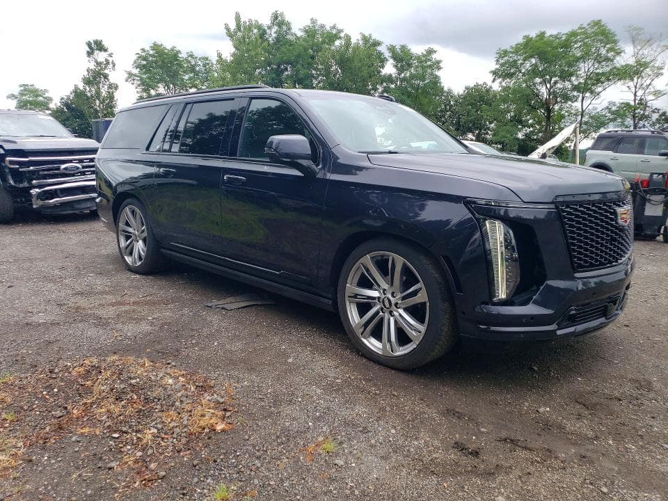 2025 CADILLAC ESCALADE ESV SPORT 4