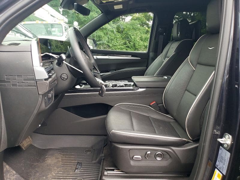 2025 CADILLAC ESCALADE ESV SPORT 7