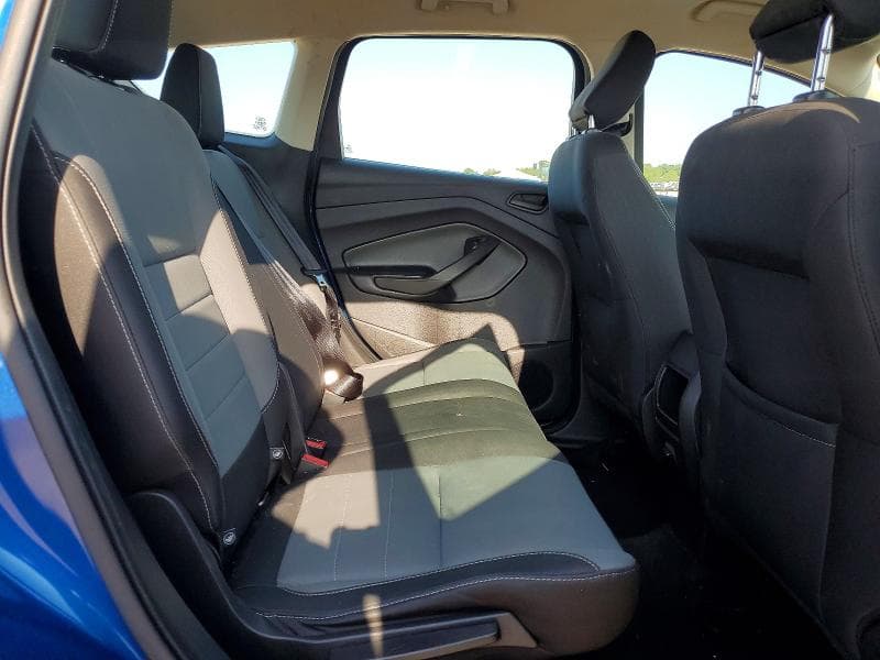 2019 FORD ESCAPE S 11