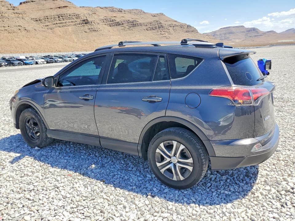 2018 TOYOTA RAV4 LE 2