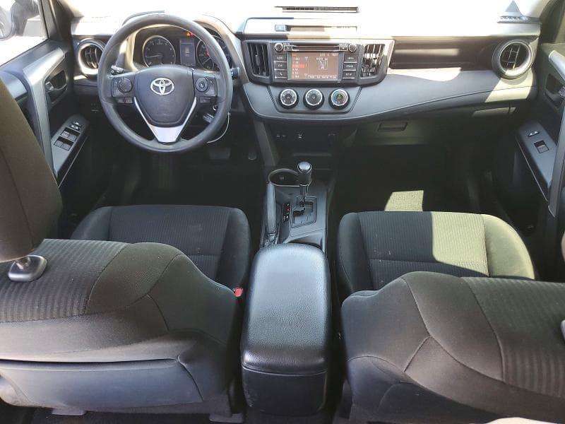 2018 TOYOTA RAV4 LE 8