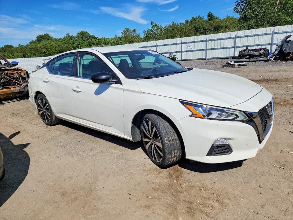 2019 NISSAN ALTIMA SR 4