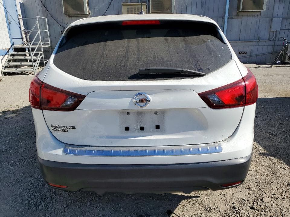 2017 NISSAN ROGUE SPORT S 6