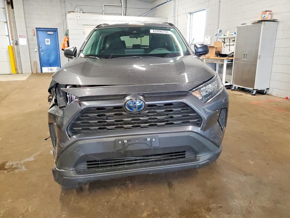 2021 TOYOTA RAV4 LE 5