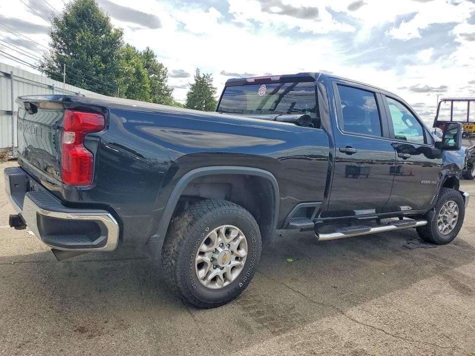 2022 CHEVROLET SILVERADO K2500 HEAVY DUTY LT 3