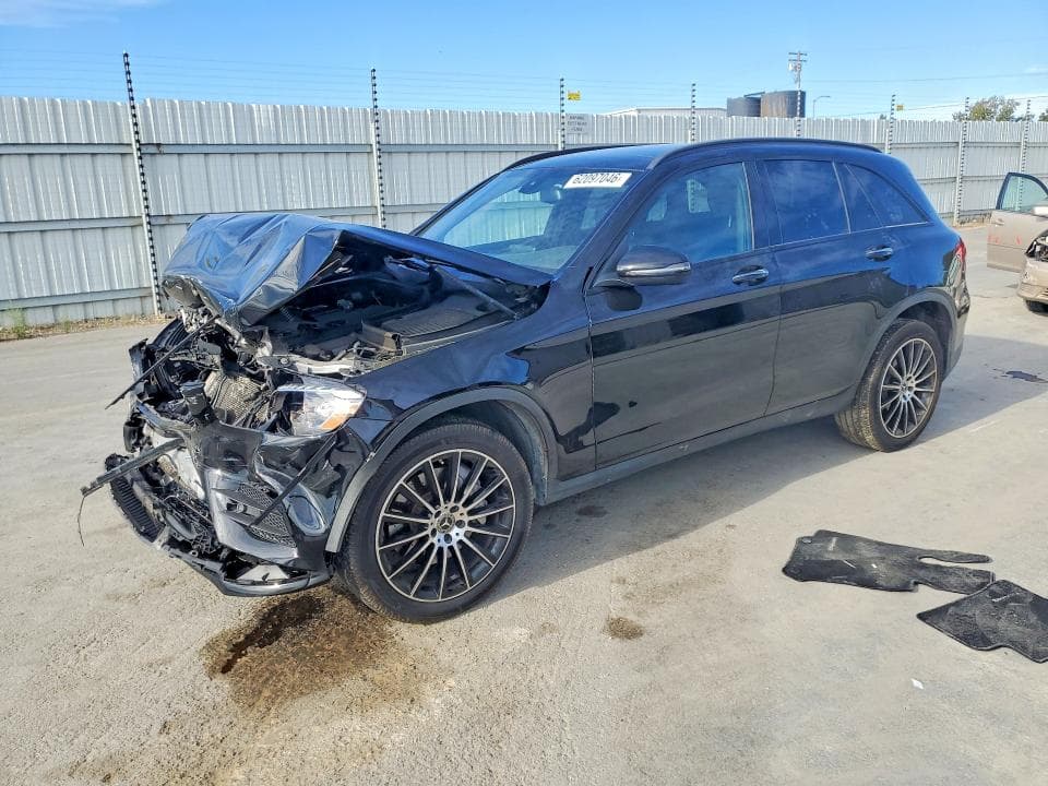 2018 MERCEDES-BENZ GLC 300 - 1