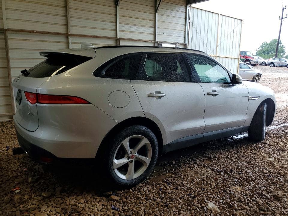 2017 JAGUAR F-PACE PREMIUM 3