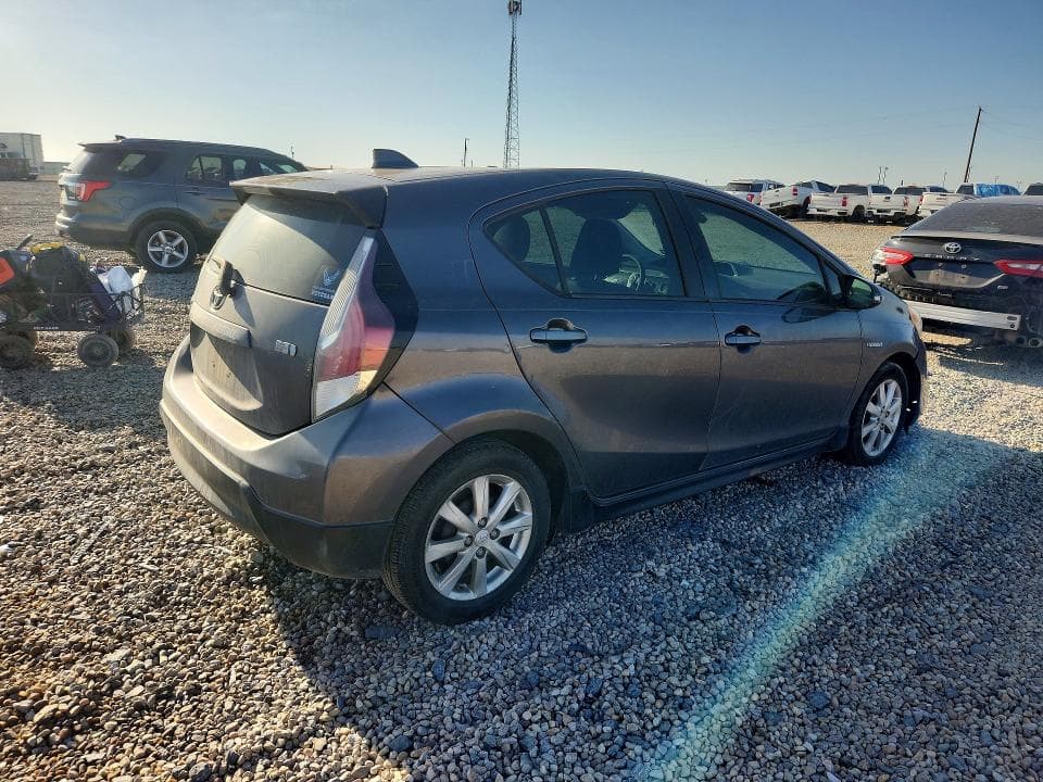 2017 TOYOTA PRIUS C TWO TWO 3