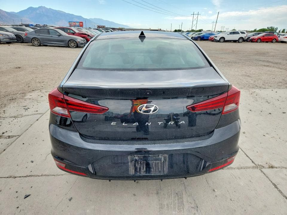2020 HYUNDAI ELANTRA SEL 6
