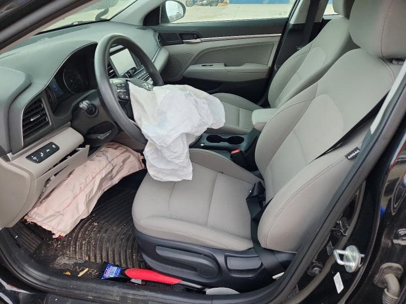 2020 HYUNDAI ELANTRA SEL 7