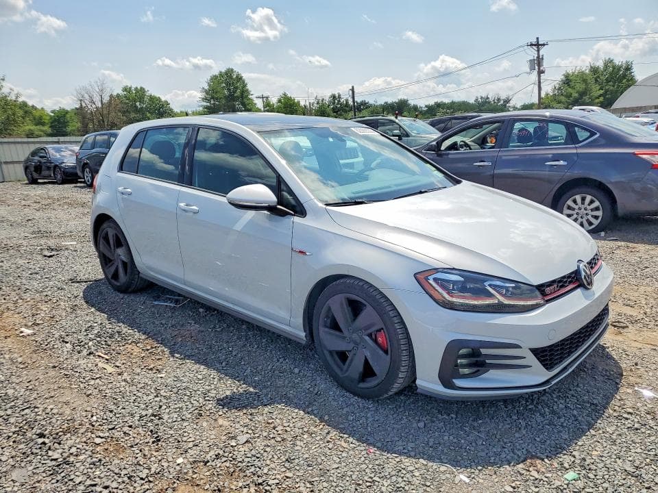 2020 VOLKSWAGEN GTI 4