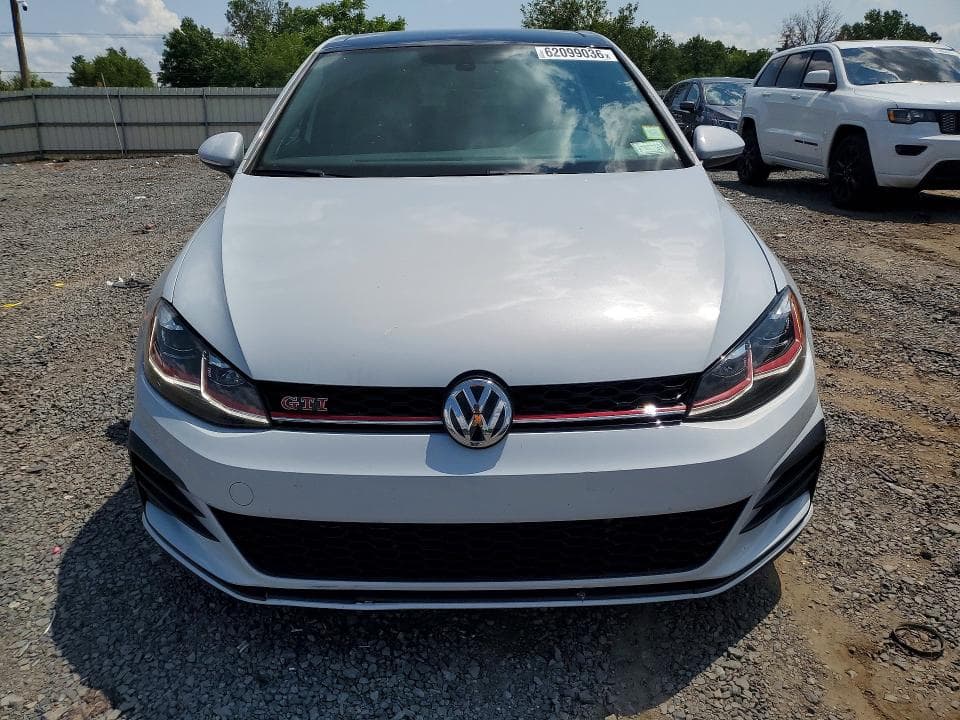 2020 VOLKSWAGEN GTI 5