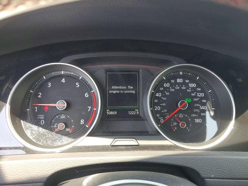 2020 VOLKSWAGEN GTI 9