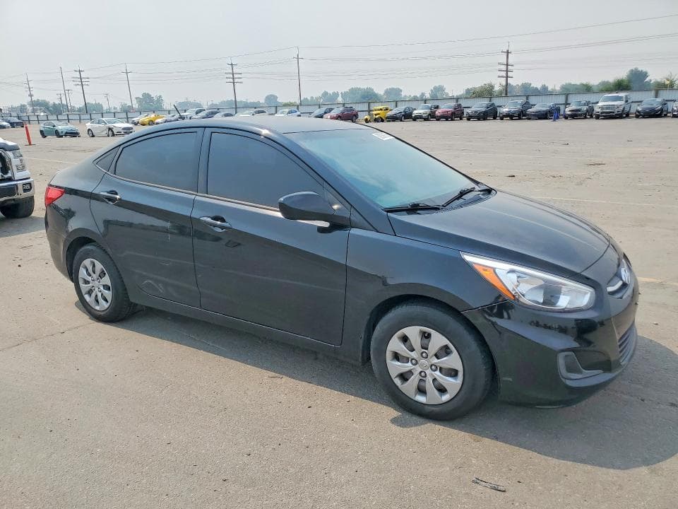 2017 HYUNDAI ACCENT SE 4
