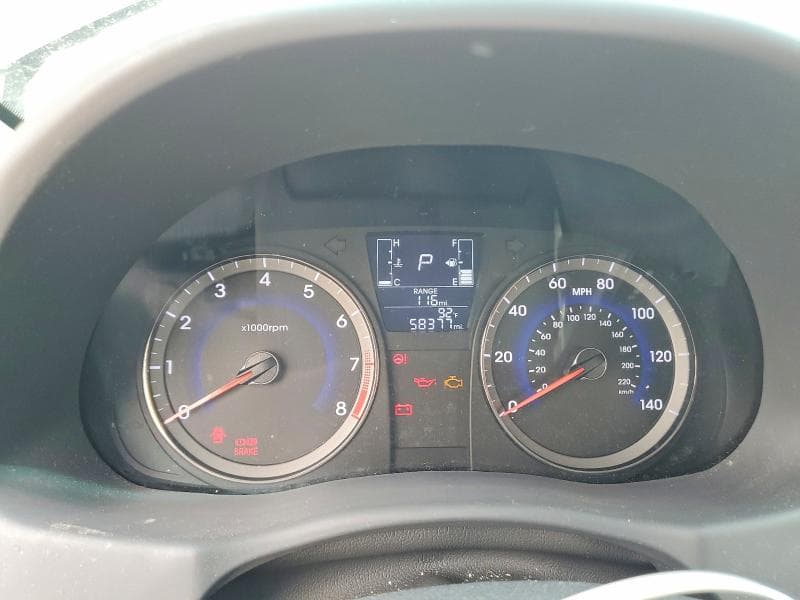 2017 HYUNDAI ACCENT SE 9