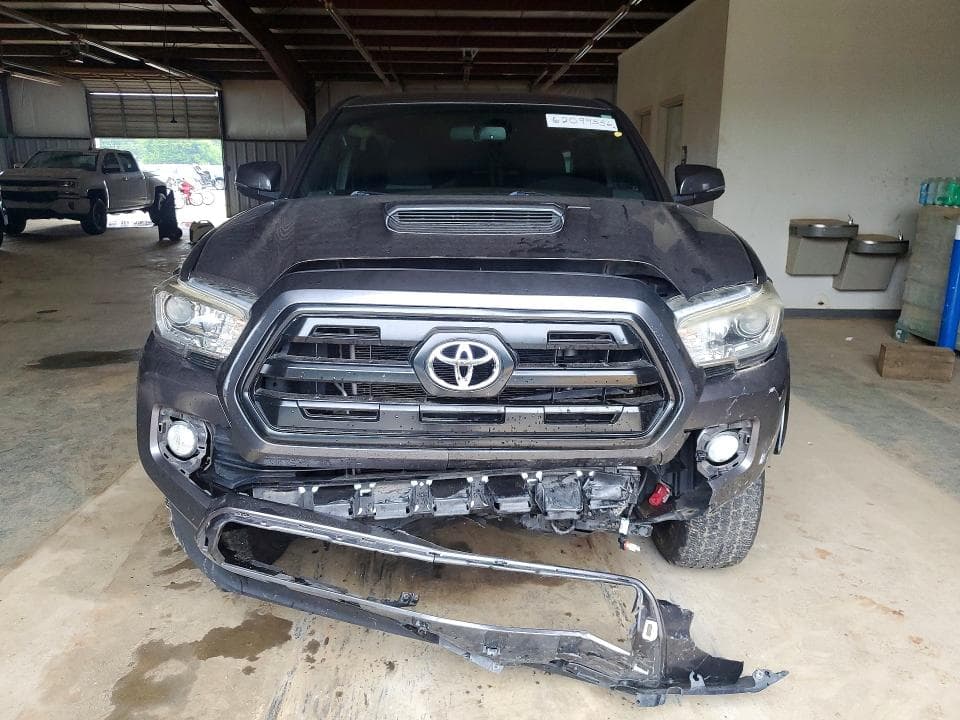 2017 TOYOTA TACOMA TRD SPORT 5