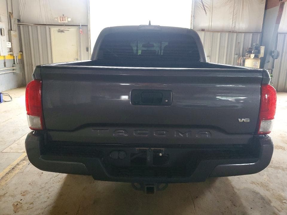 2017 TOYOTA TACOMA TRD SPORT 6