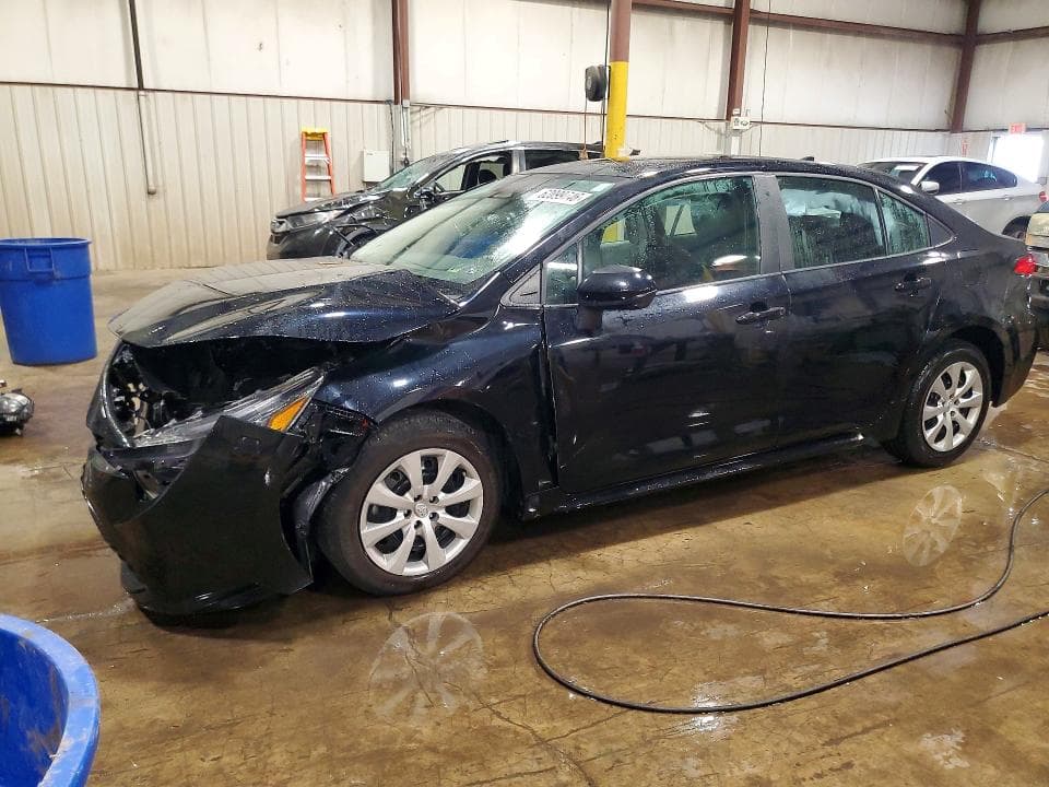 2024 TOYOTA COROLLA LE - 1
