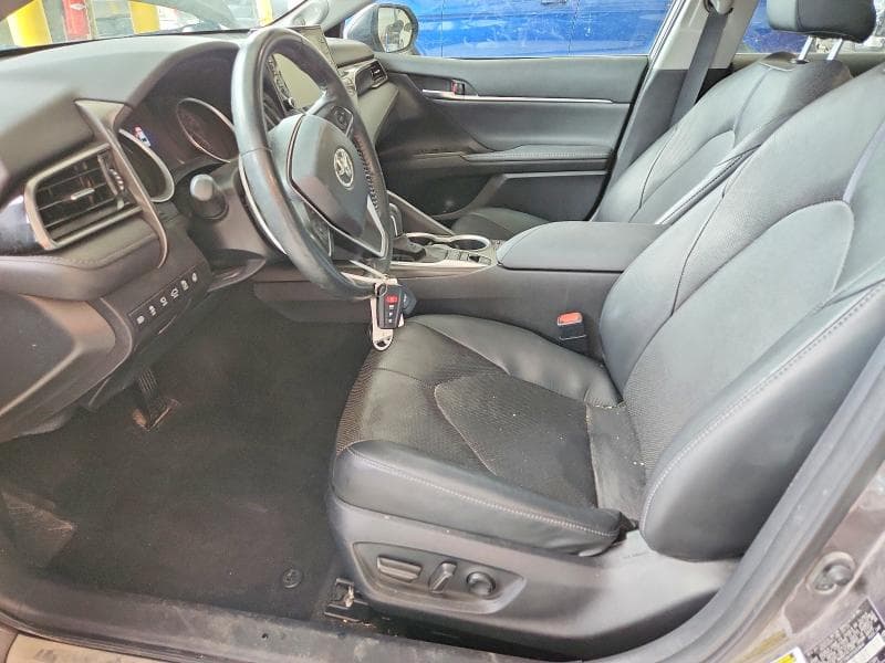 2023 TOYOTA CAMRY XLE 7