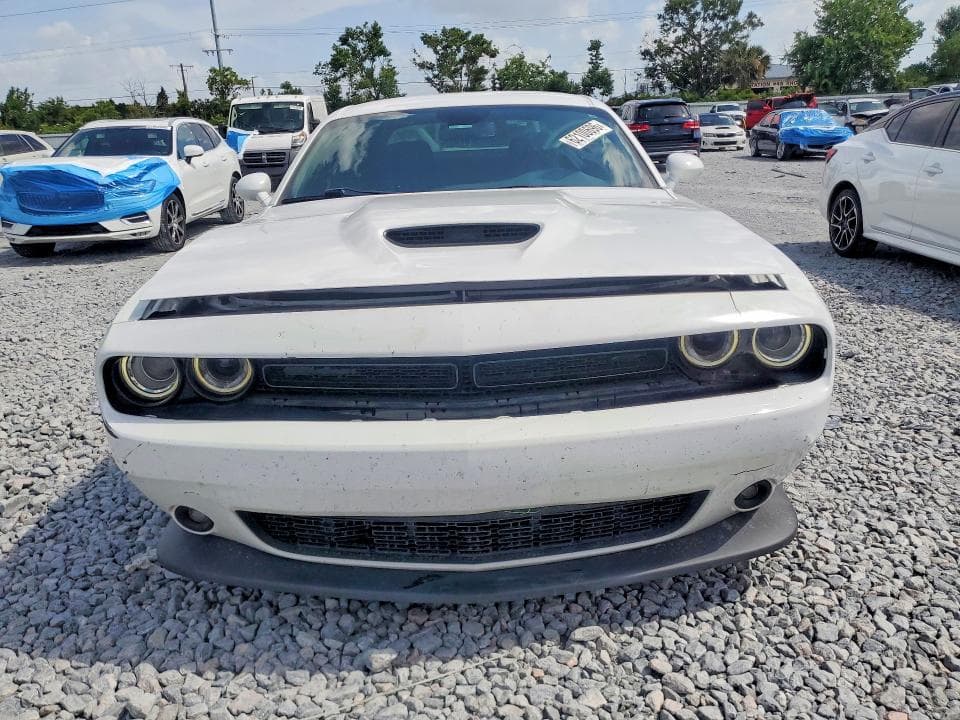2019 DODGE CHALLENGER GT 5