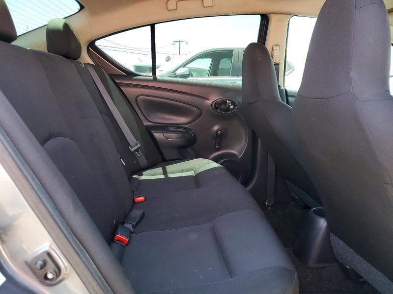 2017 NISSAN VERSA 1.6 S 10