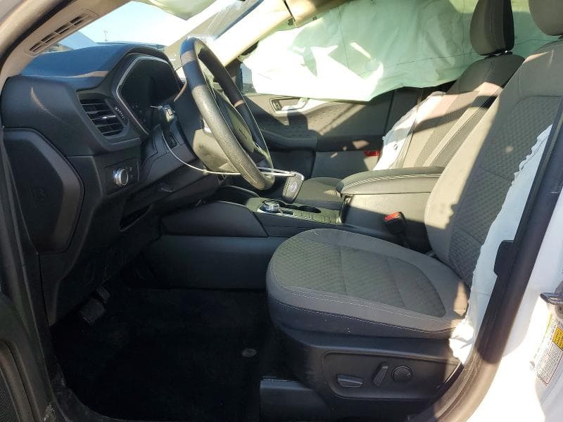 2020 FORD ESCAPE SE 7