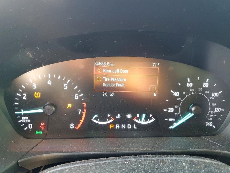 2020 FORD ESCAPE SE 9