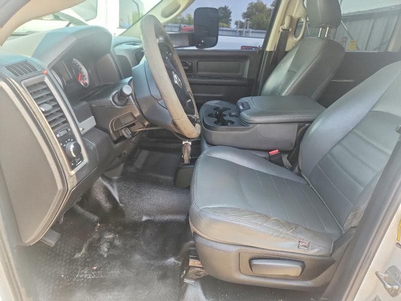 2017 RAM 3500 ST 7