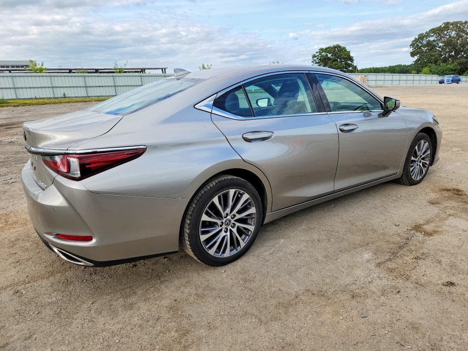 2019 LEXUS ES 350 3
