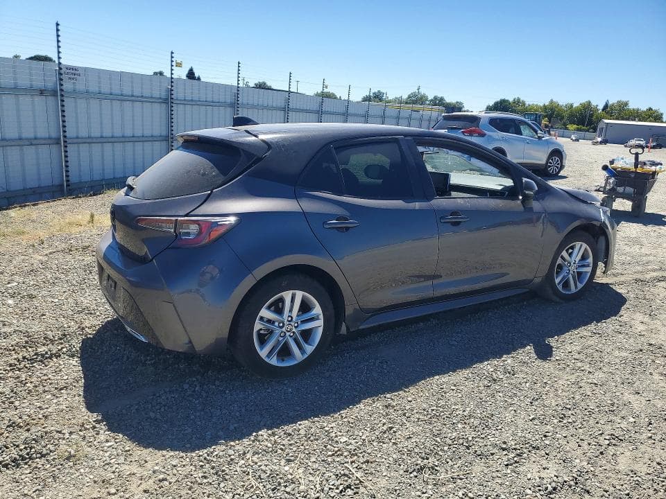 2021 TOYOTA COROLLA HATCHBACK SE 3