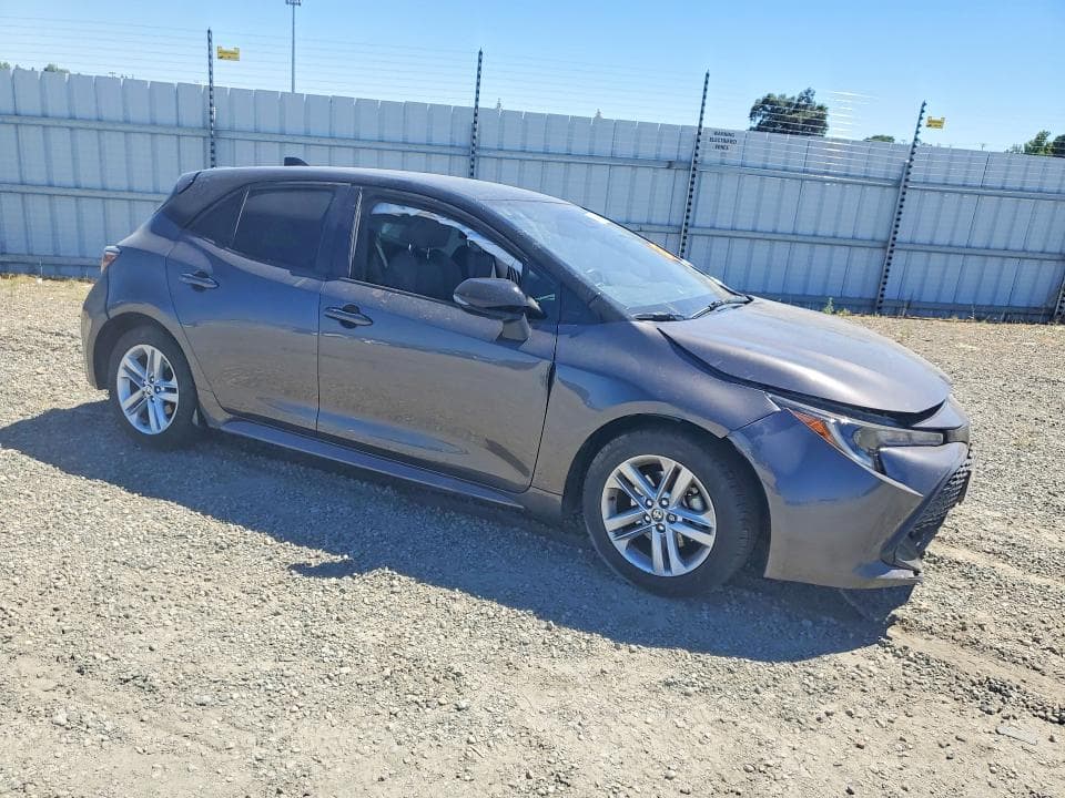 2021 TOYOTA COROLLA HATCHBACK SE 4