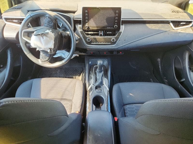 2021 TOYOTA COROLLA HATCHBACK SE 8