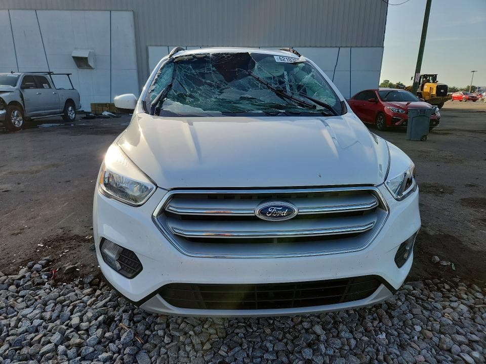 2018 FORD ESCAPE SE 5