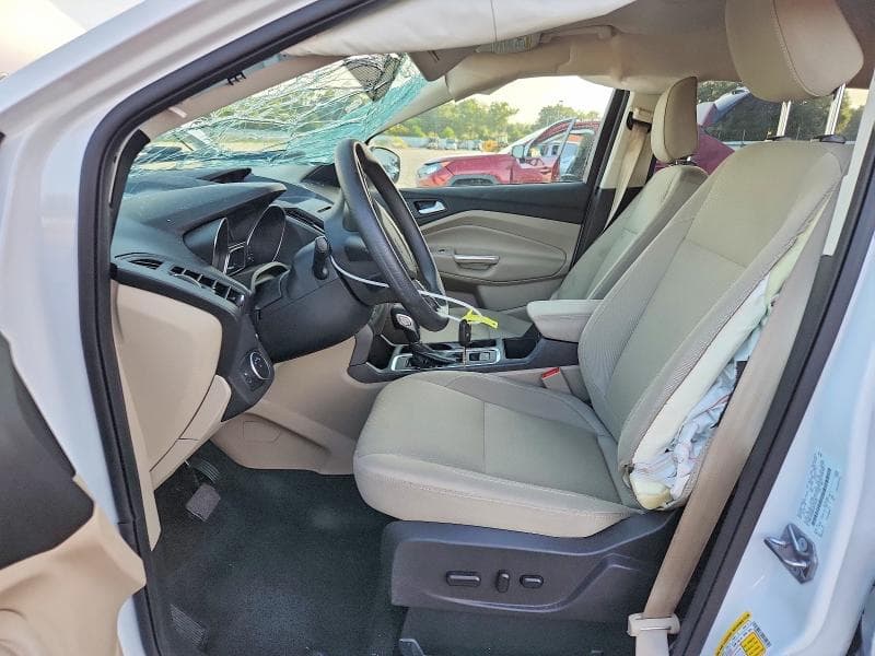 2018 FORD ESCAPE SE 7
