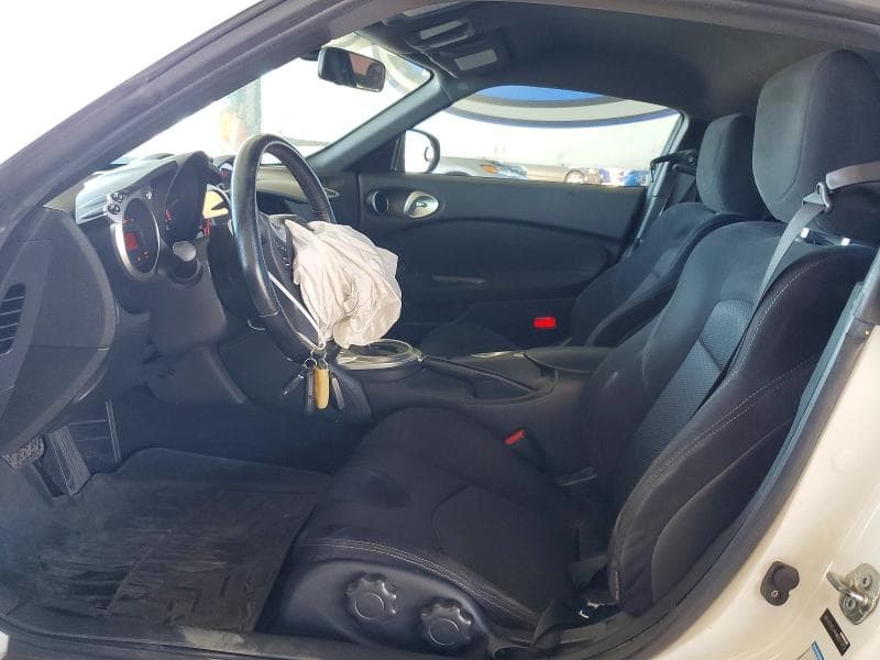 2017 NISSAN 370Z BASE 7