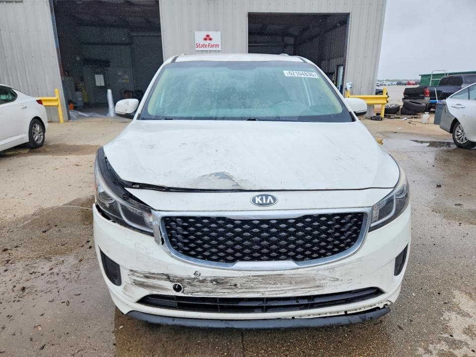 2017 KIA SEDONA LX 5