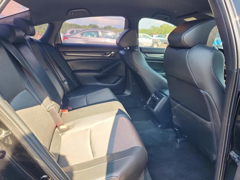 2021 HONDA ACCORD SPORT 10