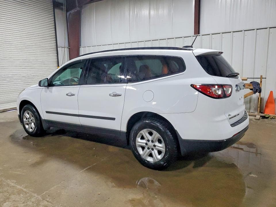 2017 CHEVROLET TRAVERSE LS 2
