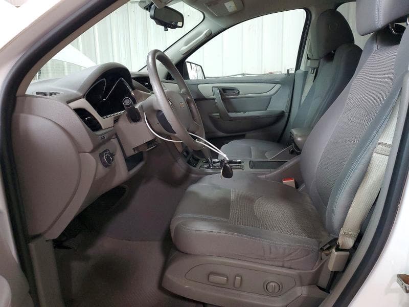2017 CHEVROLET TRAVERSE LS 7
